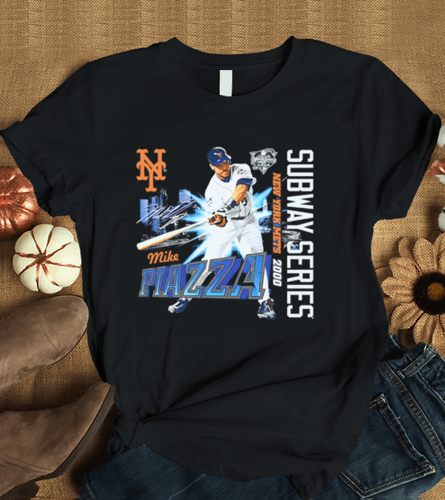New York Mets Mike Piazza 2000 Subway Series Urban Baseball Action T-Shirt