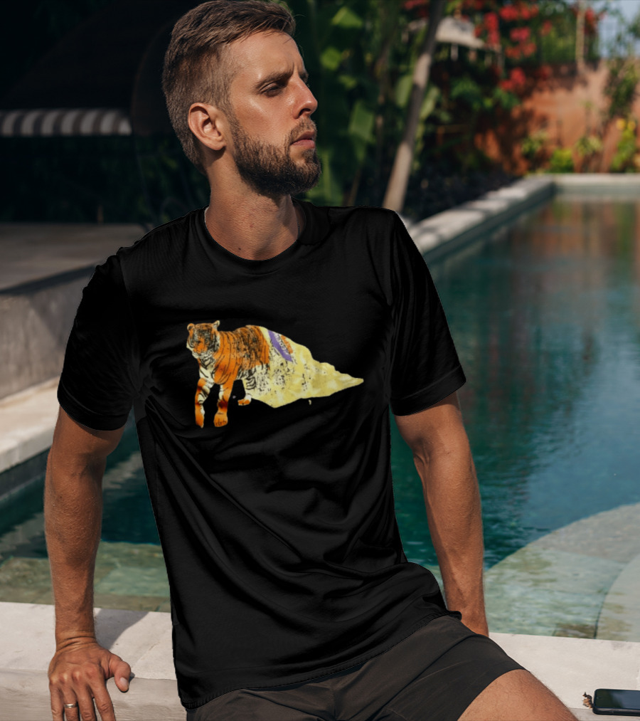 FedEx Tiger Wrapped In Distressed Envelope Packaging Vintage Aesthetic T-Shirt