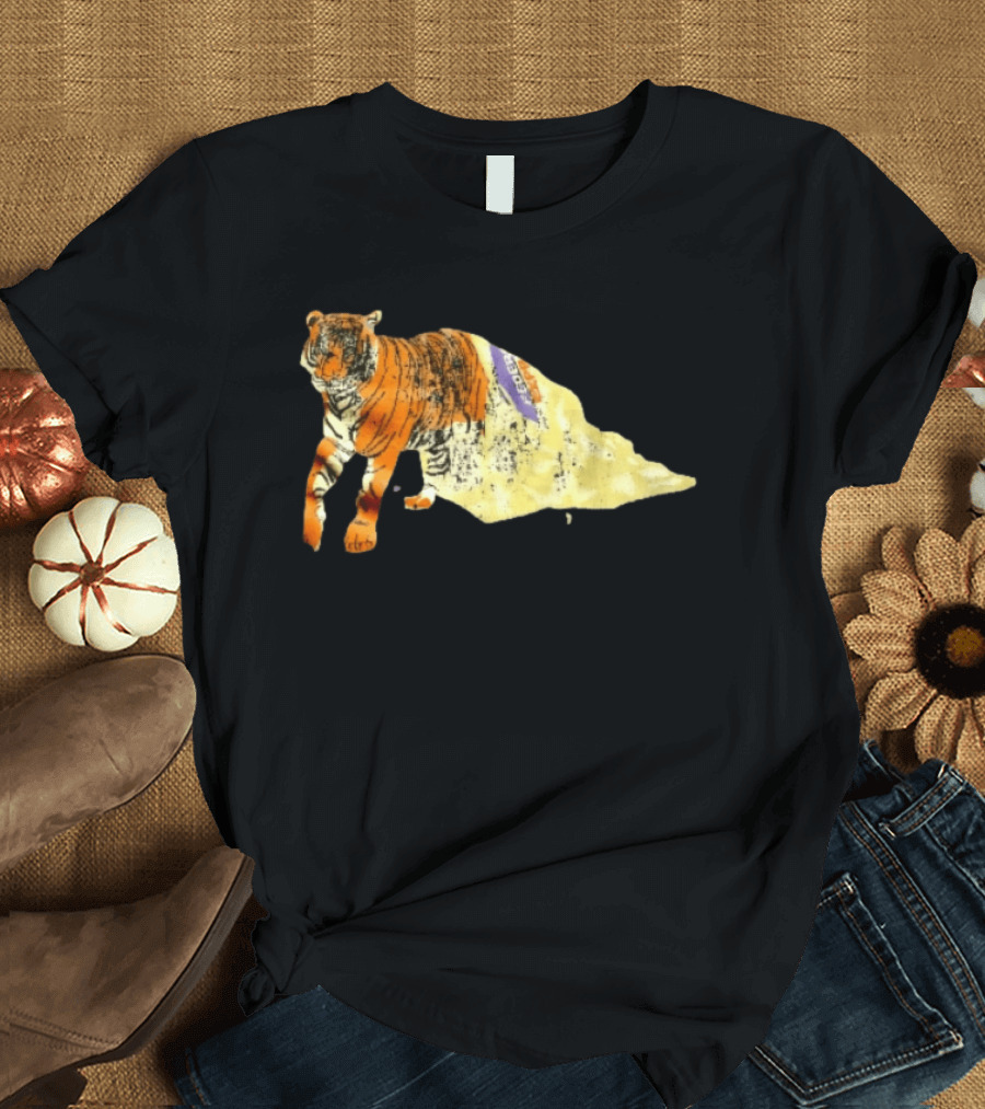 FedEx Tiger Wrapped In Distressed Envelope Packaging Vintage Aesthetic T-Shirt