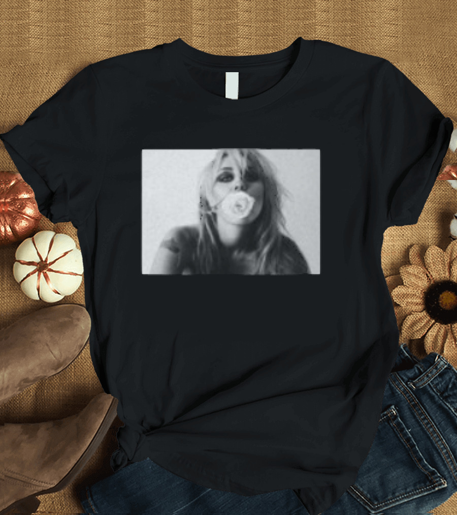 Miley Store Bass Persuades Black Bubblegum Pop T-Shirt
