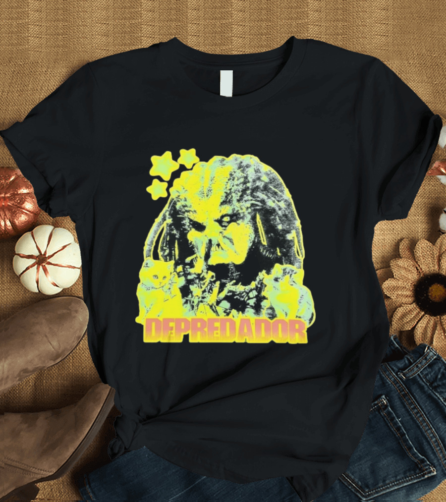 Depredador Predator Sci Fi With Kittens And Stars T-Shirt