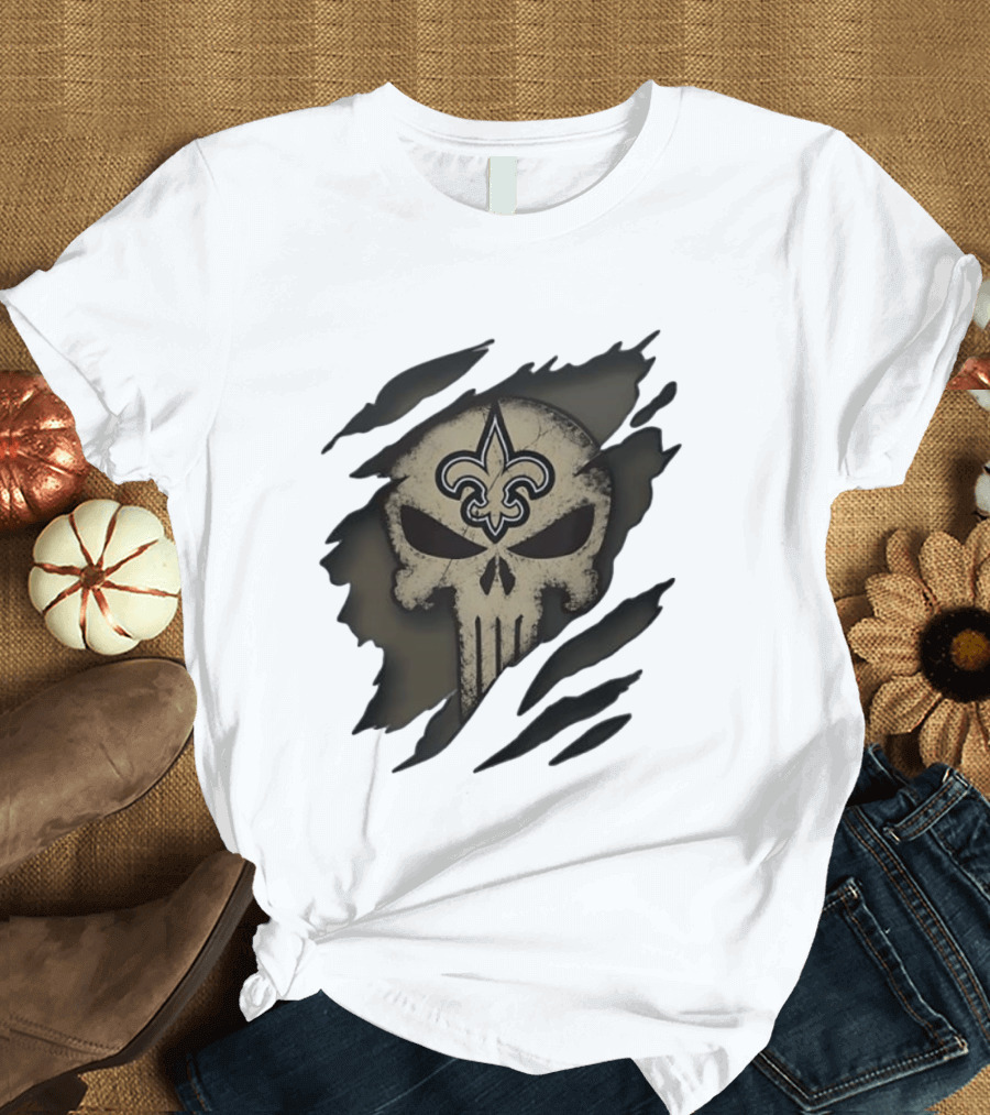 New Orleans Saints Punisher Skull Fleur De Lis Collaboration T-Shirt