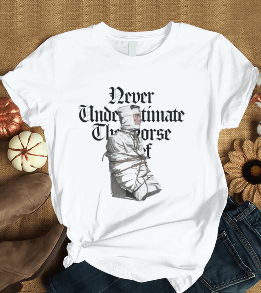 Never Underestimate The Horse Thief Western Style Cowboy T-Shirt