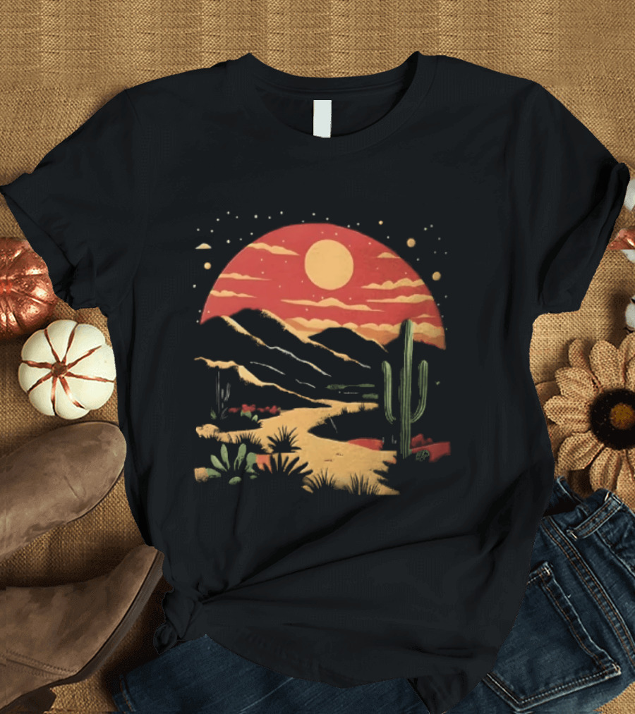 Sunset Sky Desert Saguaro Cactus Western Mountains Landscape Scene T-Shirt