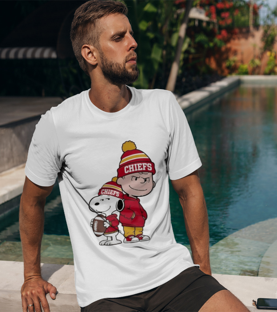 Snoopy And Charlie Brown Chiefs Football Fans Kansas City Chiefs T-Shirt