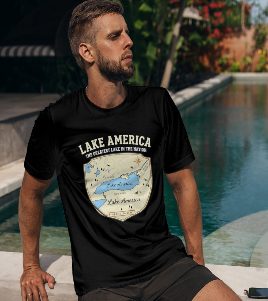 Lake America The Greatest Lake In The Nation Map Compass Cream T-Shirt