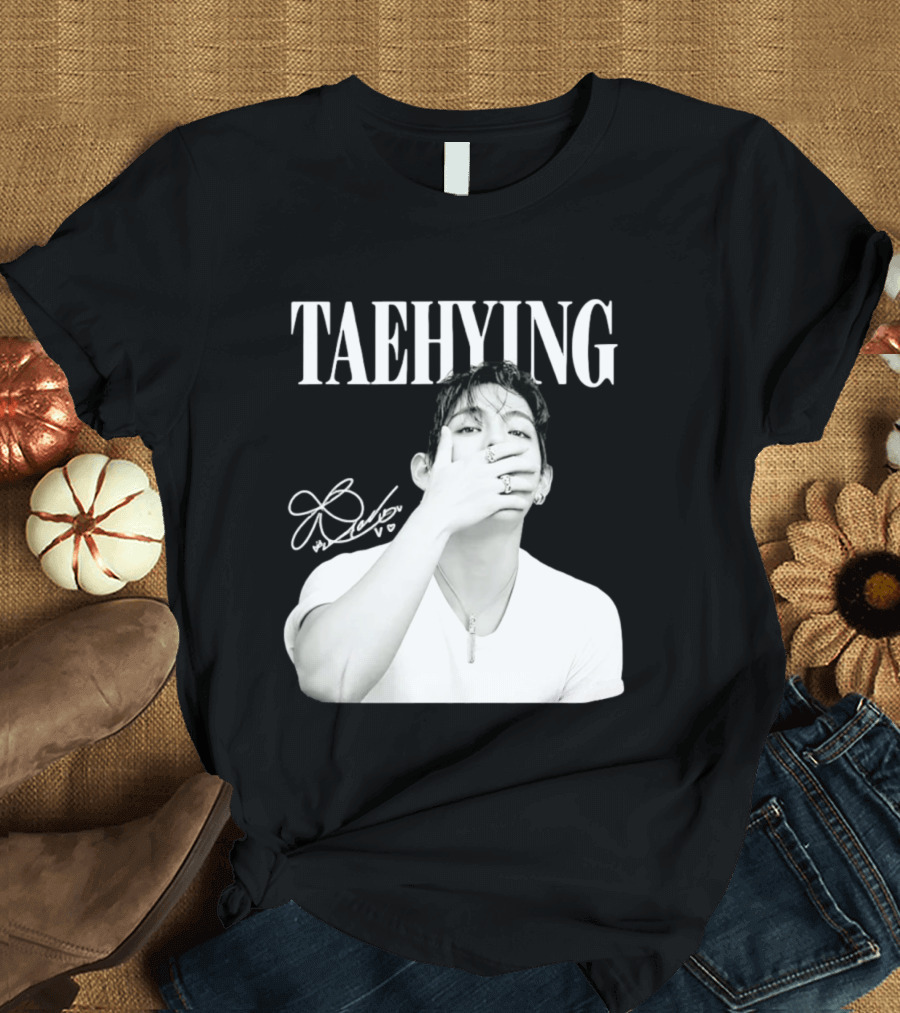 TAEHYUNG BTS V K Pop Fashion Style Signature T-Shirt