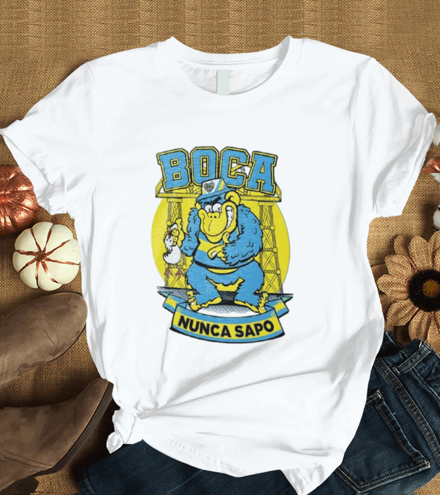 Boca Juniors Gorilla Wearing Cap Holding Chicken Boca Nunca Sapo T-Shirt