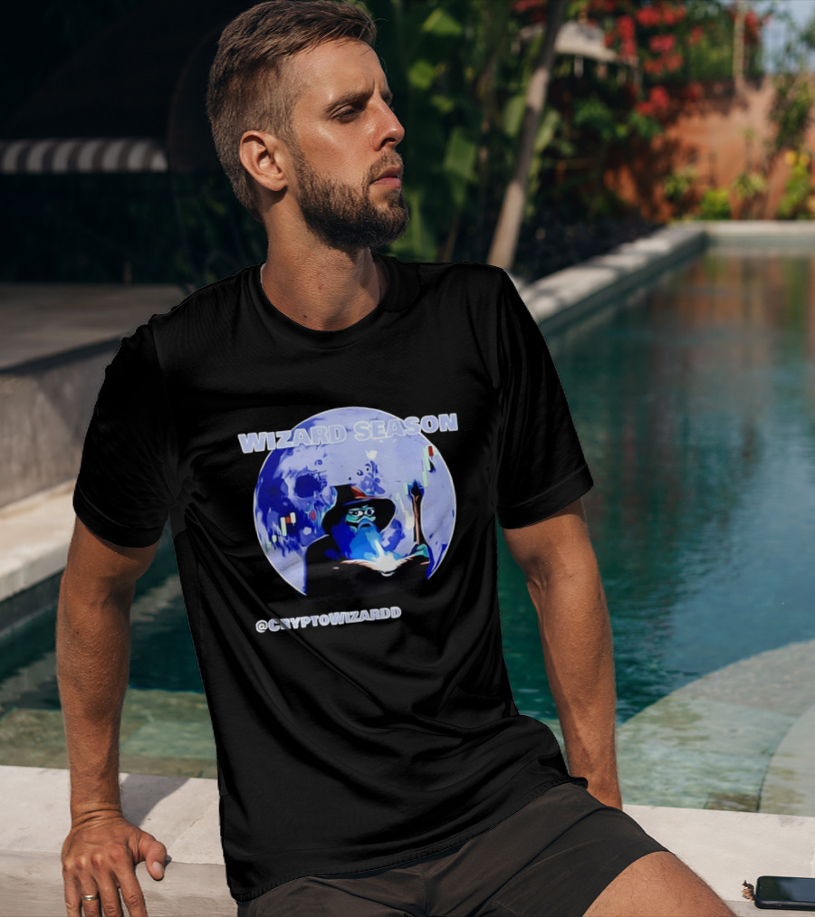 Wizard Season Crypto Trading Bitcoin Wizardry Trend @CryptoWizardd T-Shirt