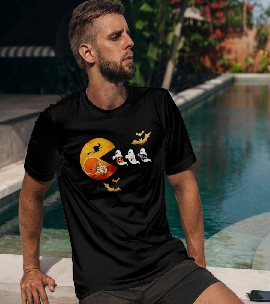 Cleveland Browns Pac Man Vs Bengals Steelers Ravens Halloween Battle T-Shirt