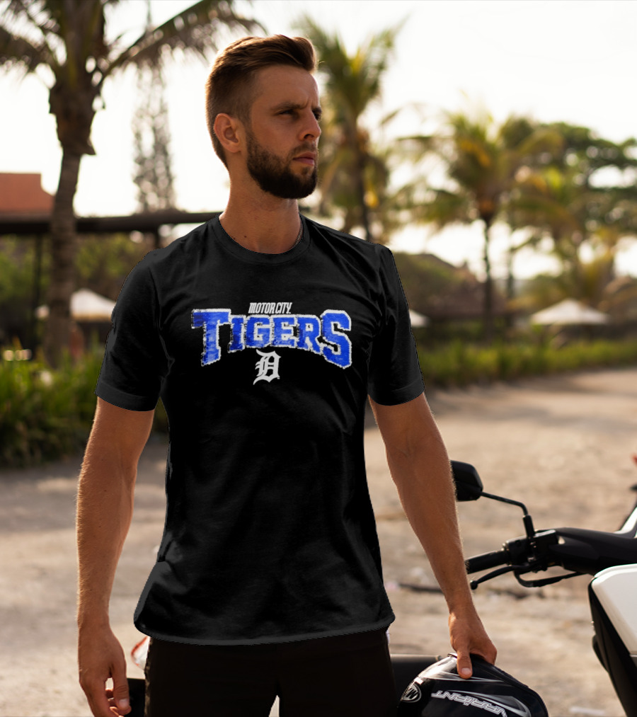 Detroit Tigers Motor City Youth Flip Sequin T-Shirt