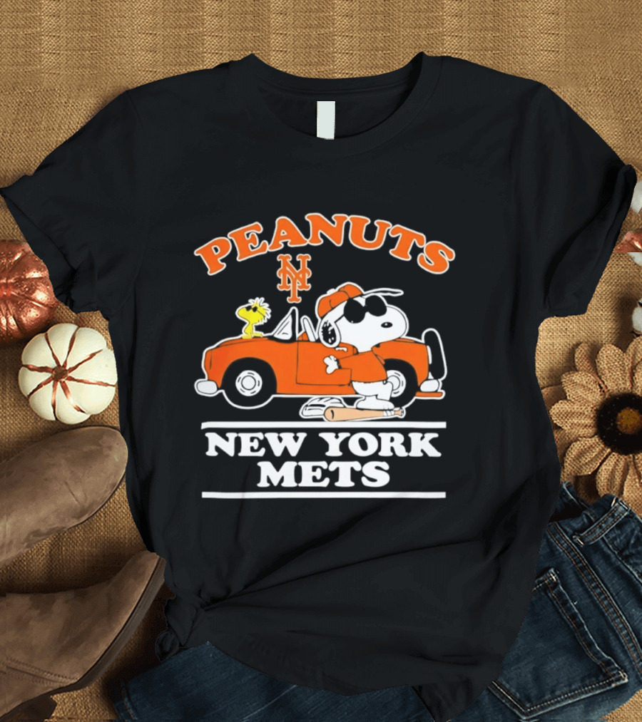 Peanuts Snoopy Woodstock New York Mets MLB Fan Gear T-Shirt