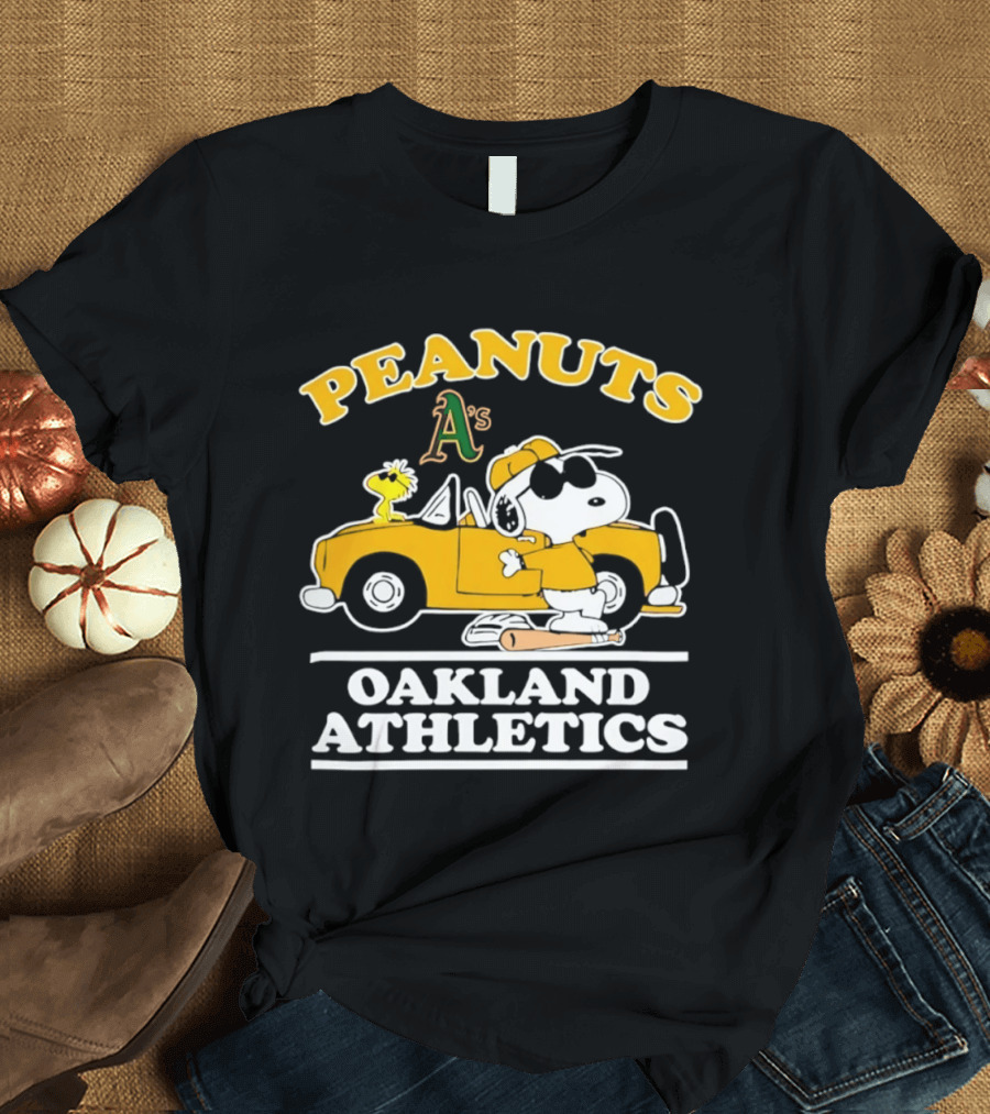 Peanuts Snoopy Woodstock Oakland Athletics A's T-Shirt
