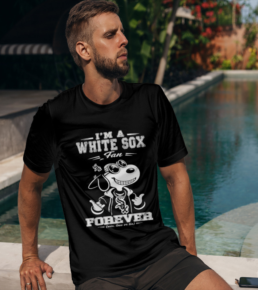 I'm A White Sox Fan Forever Win Lose Or Tie Snoopy T-Shirt