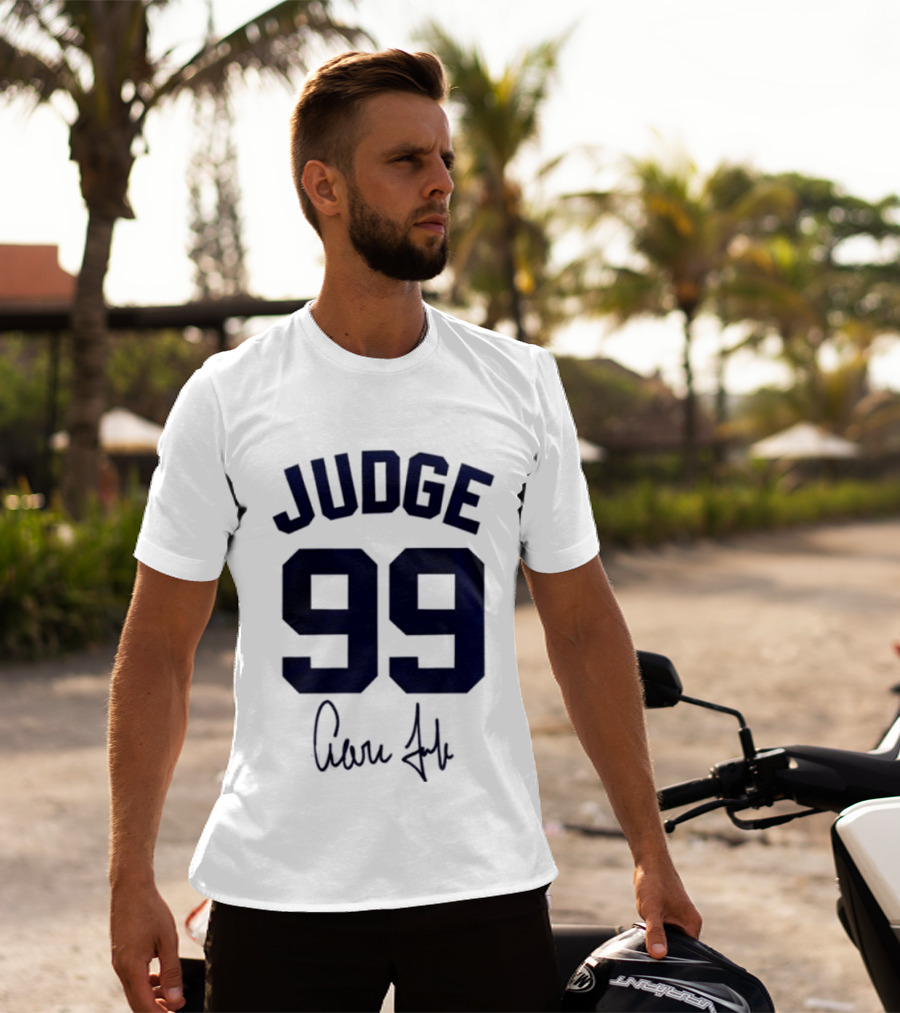 New York Yankees Judge 99 Aaron Judge Signature 2026 Welcome Back T-Shirt