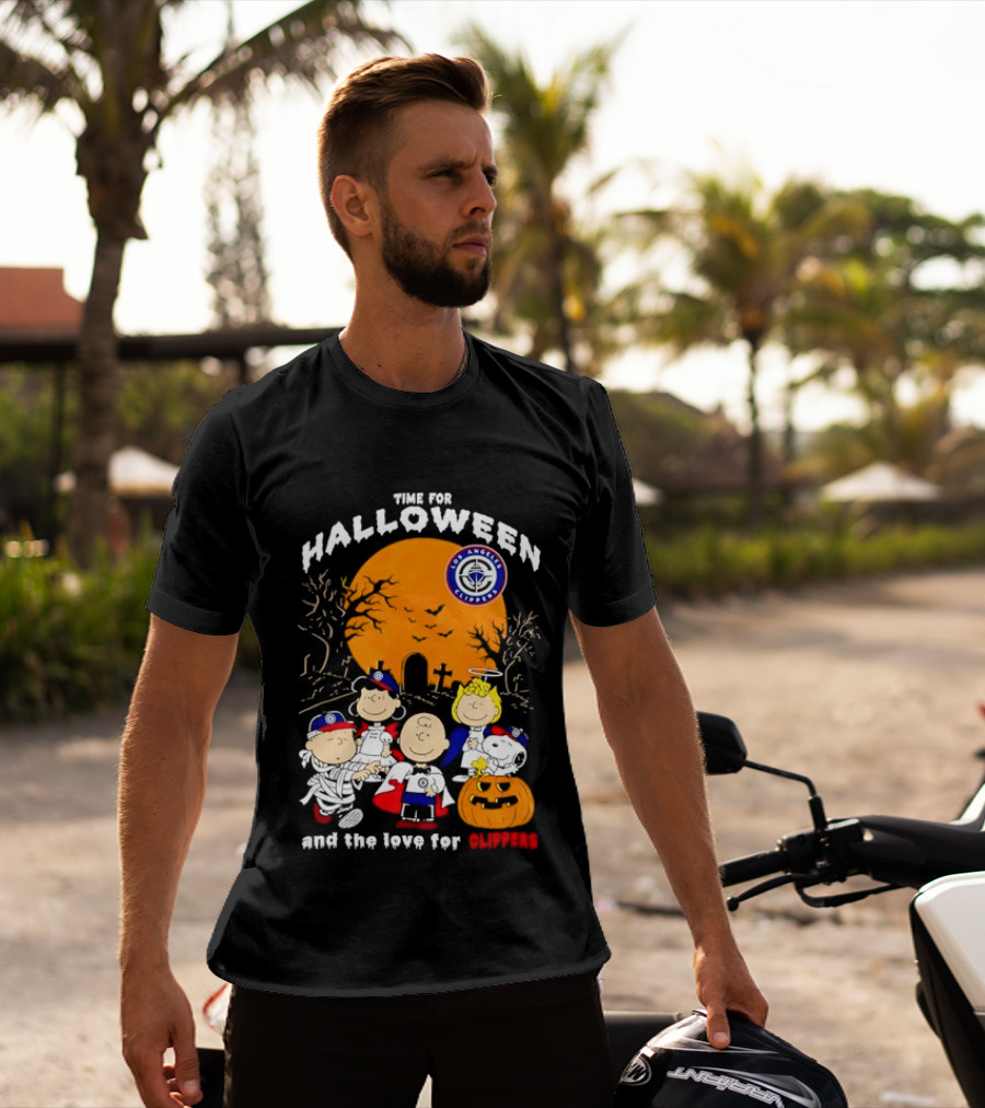 Peanuts Gang Time For Halloween Los Angeles Clippers Pumpkin Fun T-Shirt