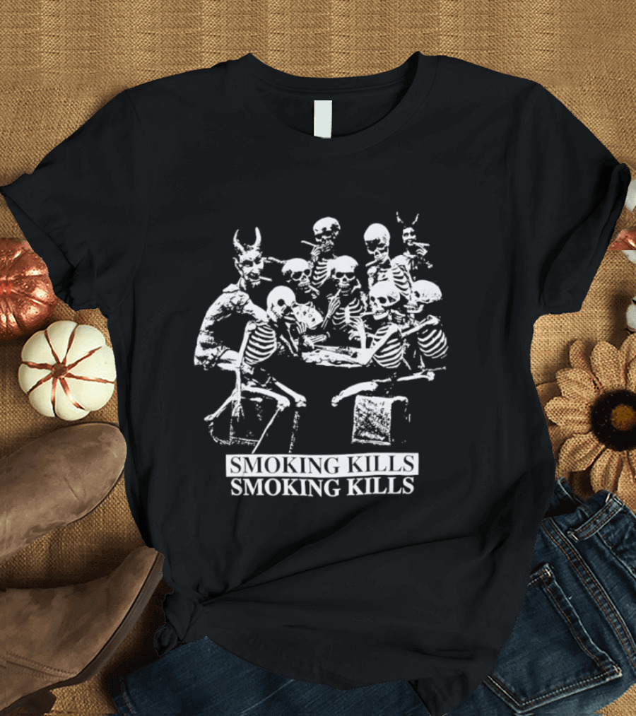 Skeleton Poker Game Smoking Kills Gothic T-Shirt