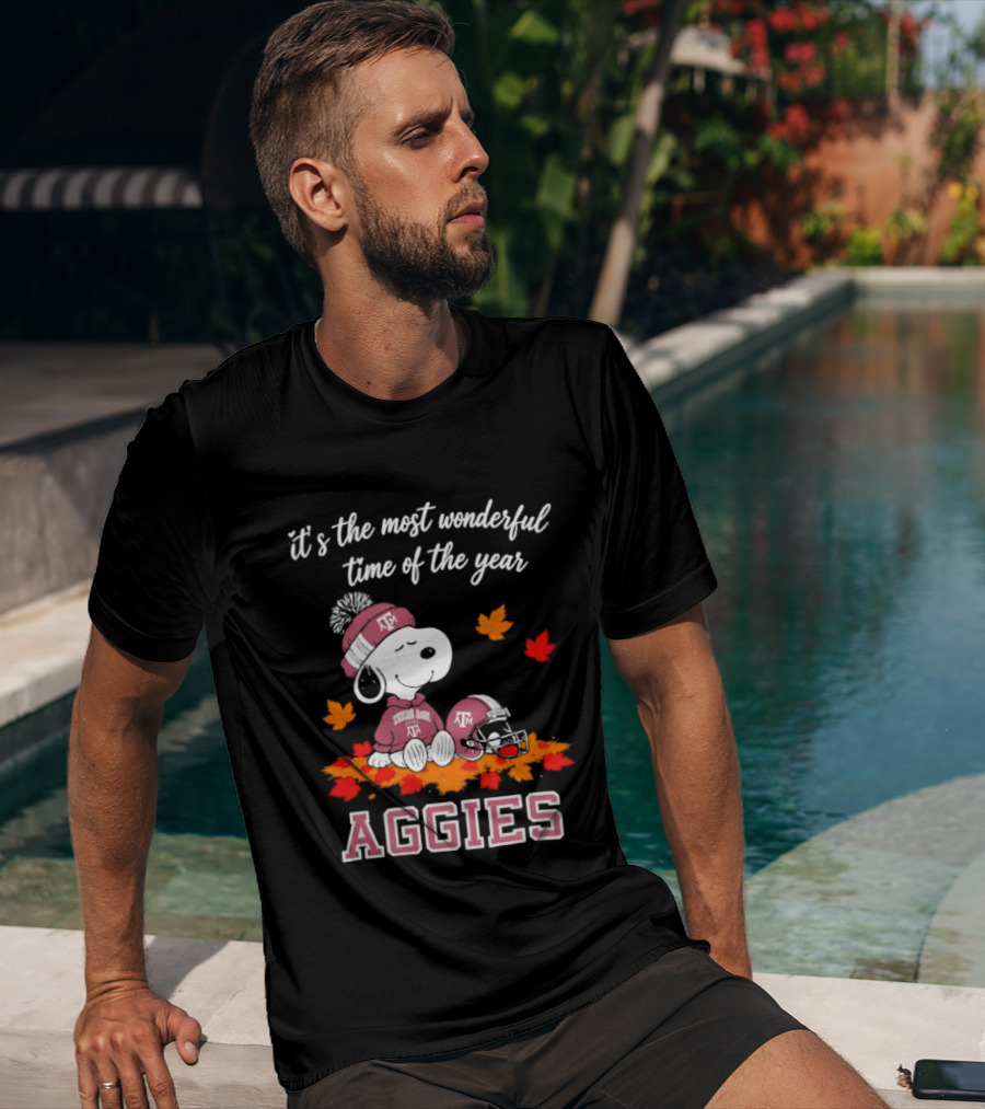 Snoopy It's The Most Wonderful Time Of The Year Texas A&M Aggies Autumn Leaves T-Shirt