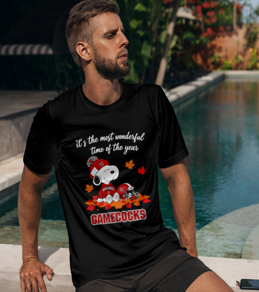 Snoopy South Carolina Gamecocks It's The Most Wonderful Time Of The Year Autumn Leaves T-Shirt