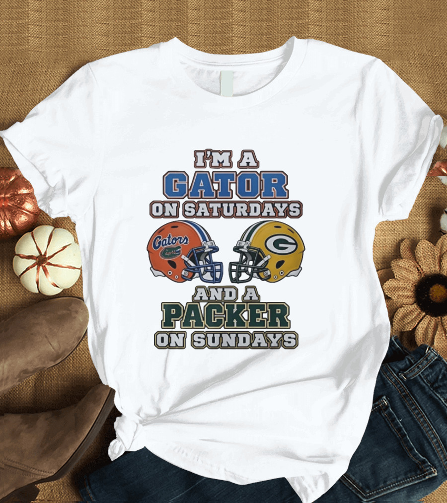 I'm A Gator On Saturdays And A Packer On Sundays Football Fan Gear T-Shirt