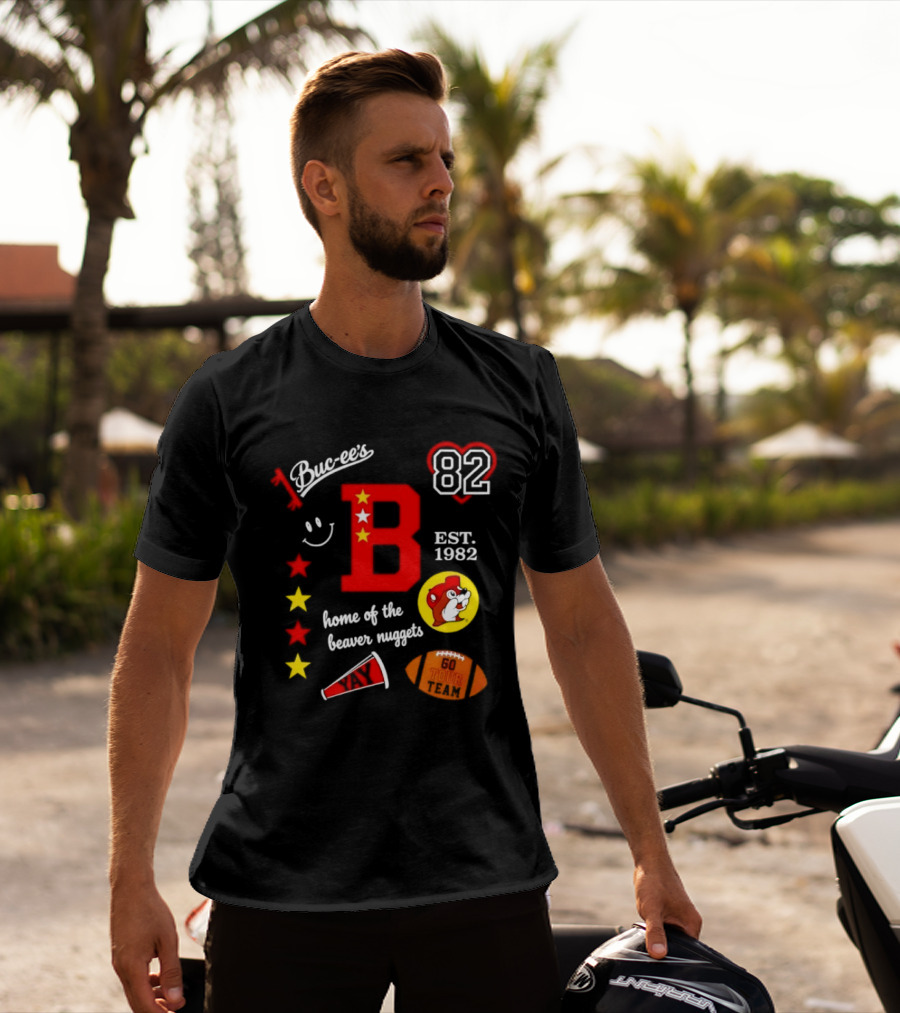 Buc Ee's 82 Est 1982 Home Of The Beaver Nuggets Football Tour T-Shirt