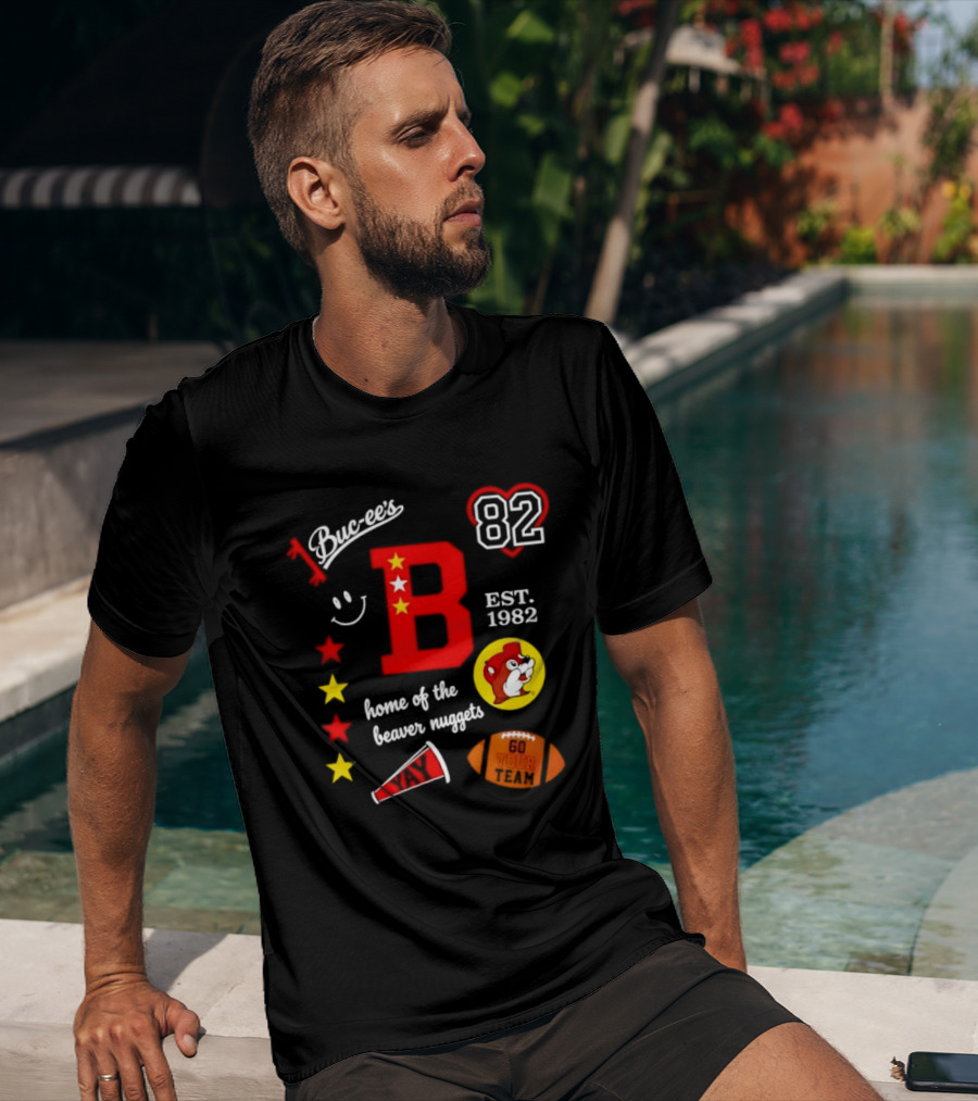 Buc Ee's 82 Est 1982 Home Of The Beaver Nuggets Football Tour T-Shirt
