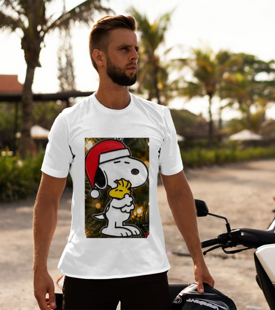 Snoopy Woodstock Christmas Hugging Best Holiday Gift Peanuts T-Shirt