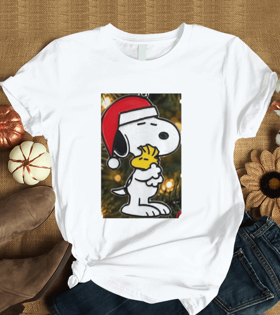 Snoopy Woodstock Christmas Hugging Best Holiday Gift Peanuts T-Shirt