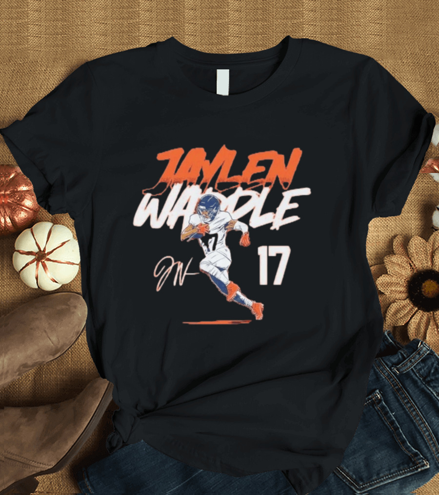 Jaylen Waddle 17 Denver Broncos Pose T-Shirt