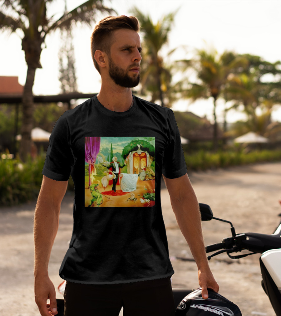 Surreal Magician Gothic Horror Sawing Woman In Half Fantasy Scene T-Shirt