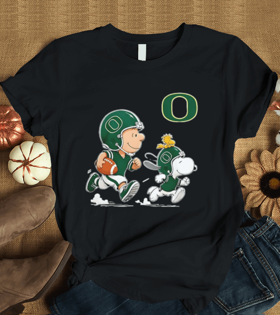 Charlie Brown Woodstock Snoopy Oregon Ducks Football 2026 T-Shirt