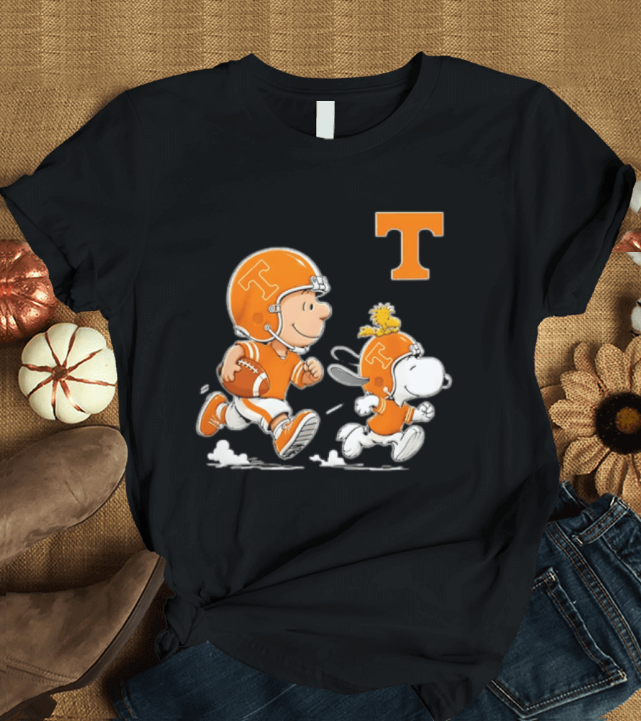 Charlie Brown Snoopy Woodstock Tennessee Volunteers Football 2026 T-Shirt