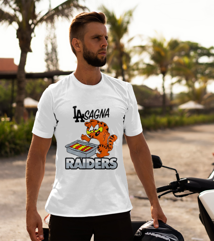 LA Lasagna Raiders Orange Cat Eating Lasagna Sports Rivalry T-Shirt