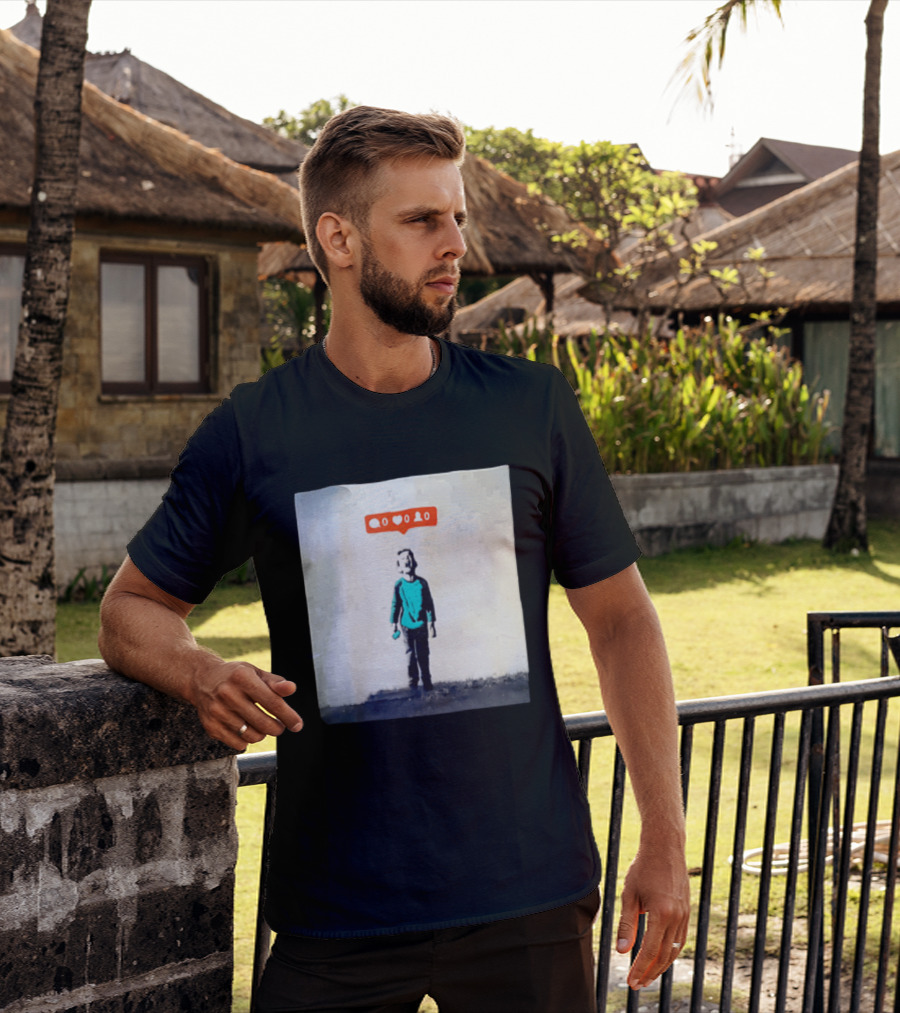 Boy With Zero Social Media Notifications And Screaming Expression T-Shirt