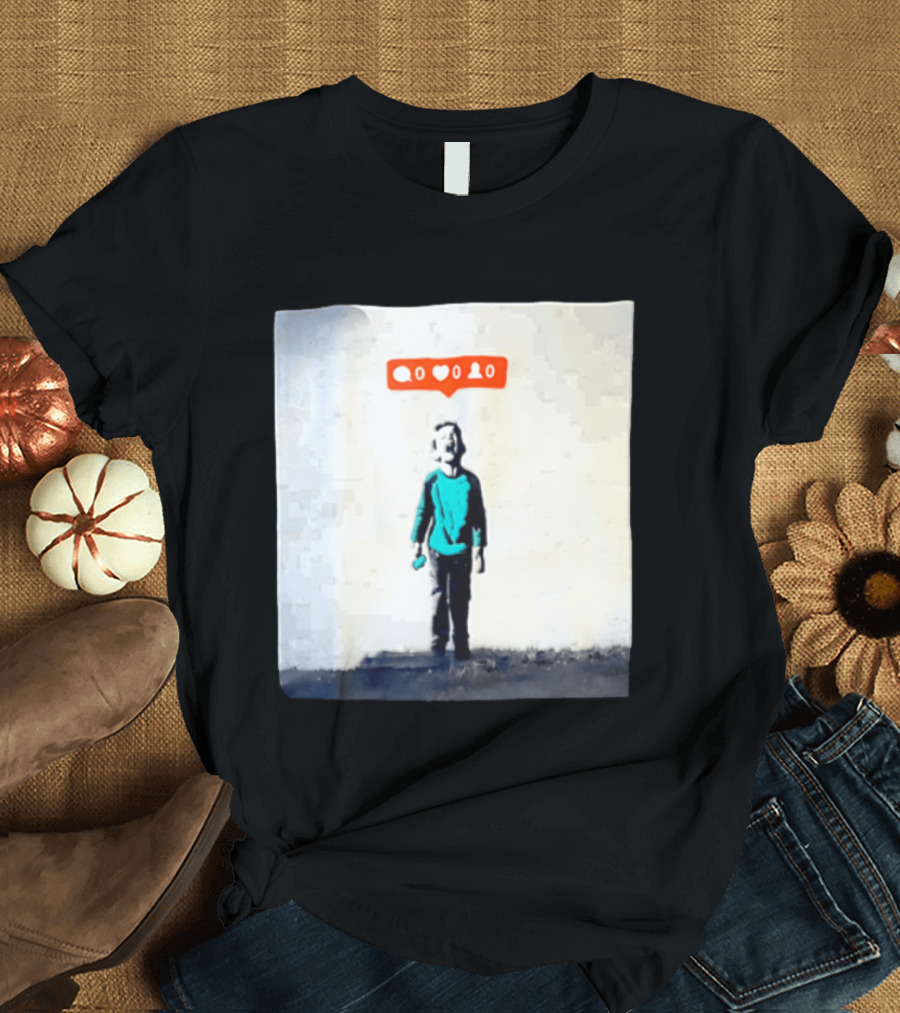 Boy With Zero Social Media Notifications And Screaming Expression T-Shirt