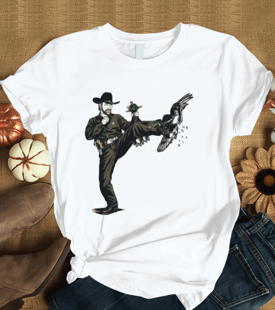 Chuck Norris Roundhouse Kick Duck Hunting Action T-Shirt
