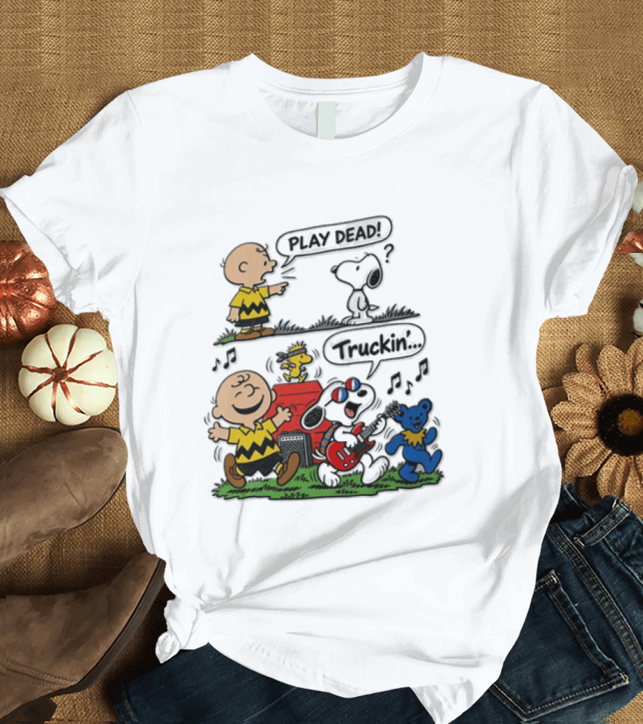 Charlie Brown Snoopy Grateful Dead Play Dead Truckin Dancing Characters T-Shirt