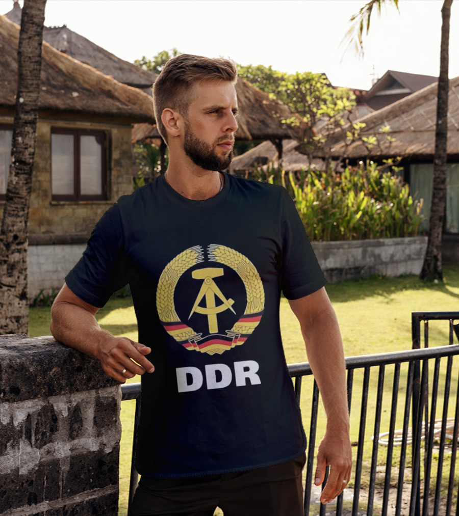 DDR German Democratic Republic Emblem East Germany T-Shirt