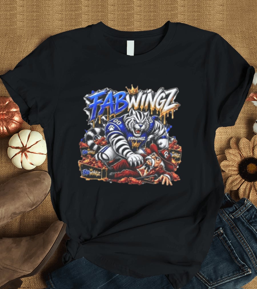FABWINGZ 00 Tiger Vs Old Cowboy In Chicken Wings Battle T-Shirt