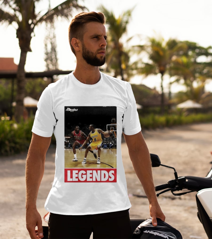 Michael Jordan Vs Kobe Bryant Legends Chicago Bulls Lakers T-Shirt