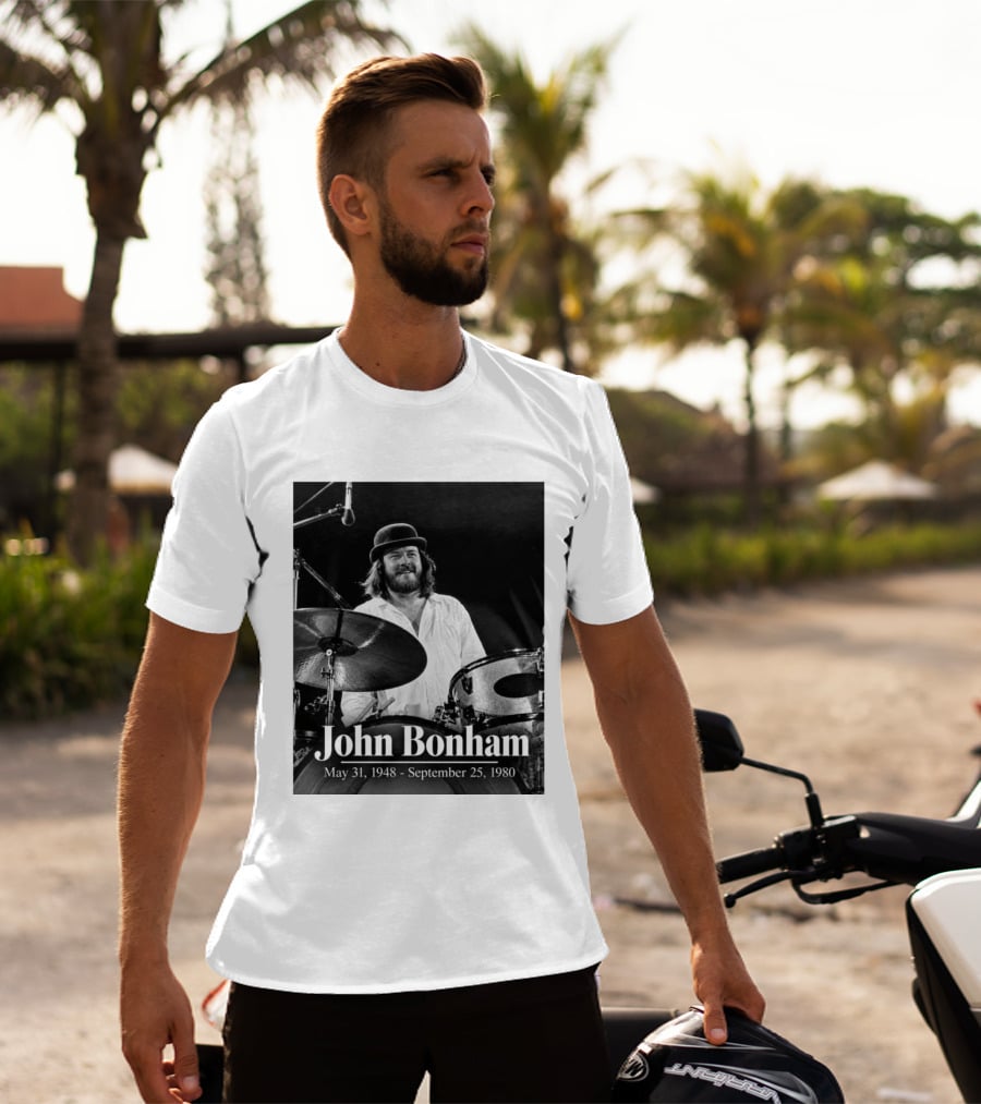 John Bonham May 31 1948 September 25 1980 Drummer Tribute Black And White Photo T-Shirt