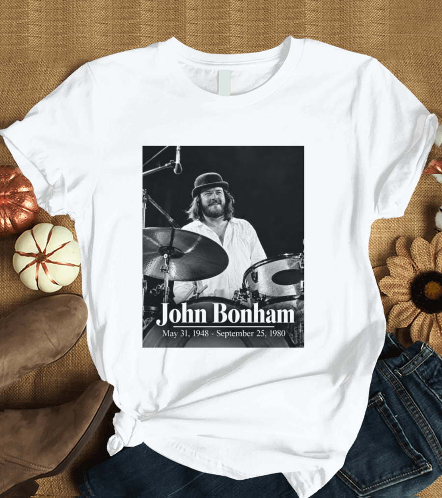 John Bonham May 31 1948 September 25 1980 Drummer Tribute Black And White Photo T-Shirt