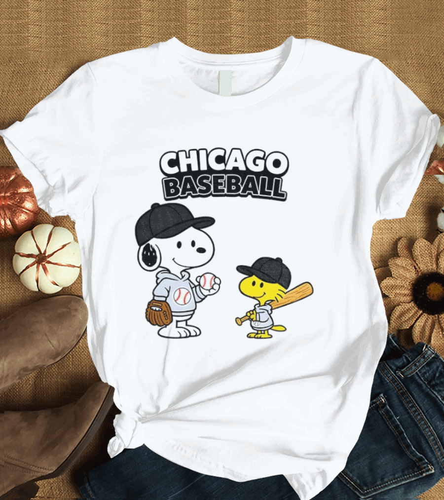 Chicago Baseball Snoopy Woodstock White Sox Peanuts MLB T-Shirt