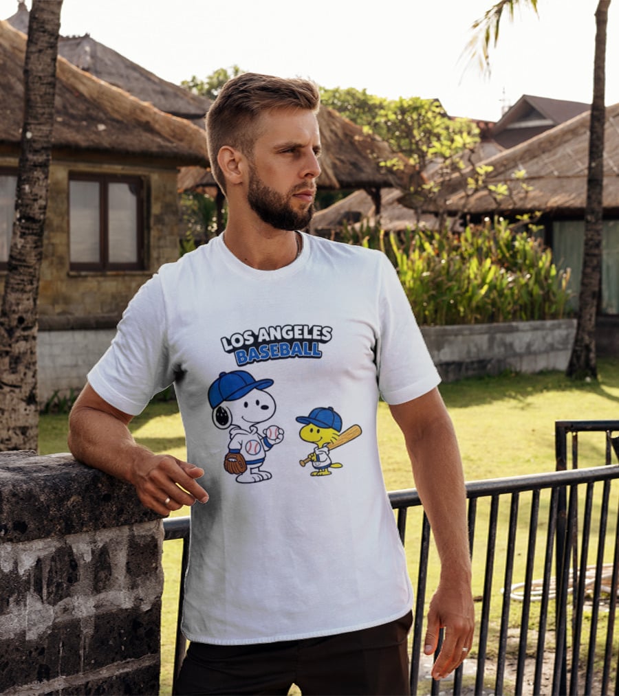 Snoopy Woodstock Los Angeles Baseball Peanuts Cartoon MLB T-Shirt