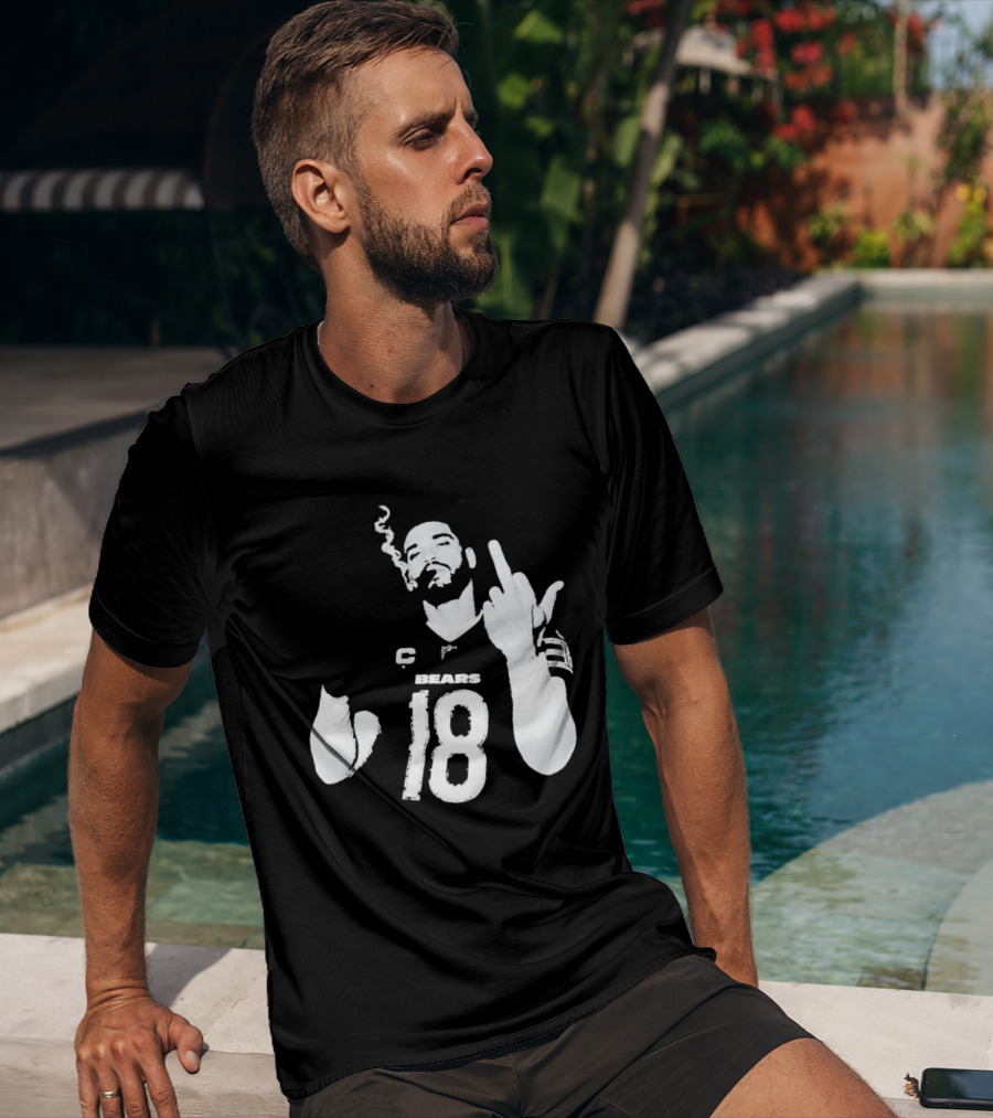Chicago Bears 18 Player Cigar Beer Gesture Sports Fan T-Shirt