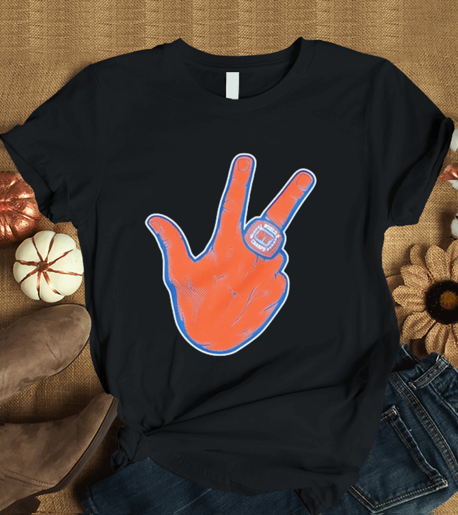 New York Knicks World Champs Victory Hand Sign With Ring NY Sports T-Shirt