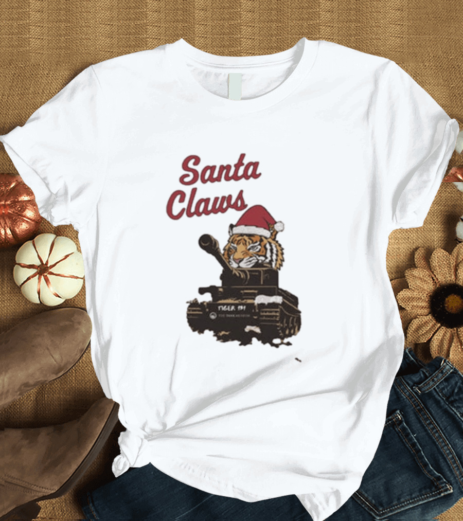 Santa Claws Tiger 131 Tank Museum Christmas T-Shirt