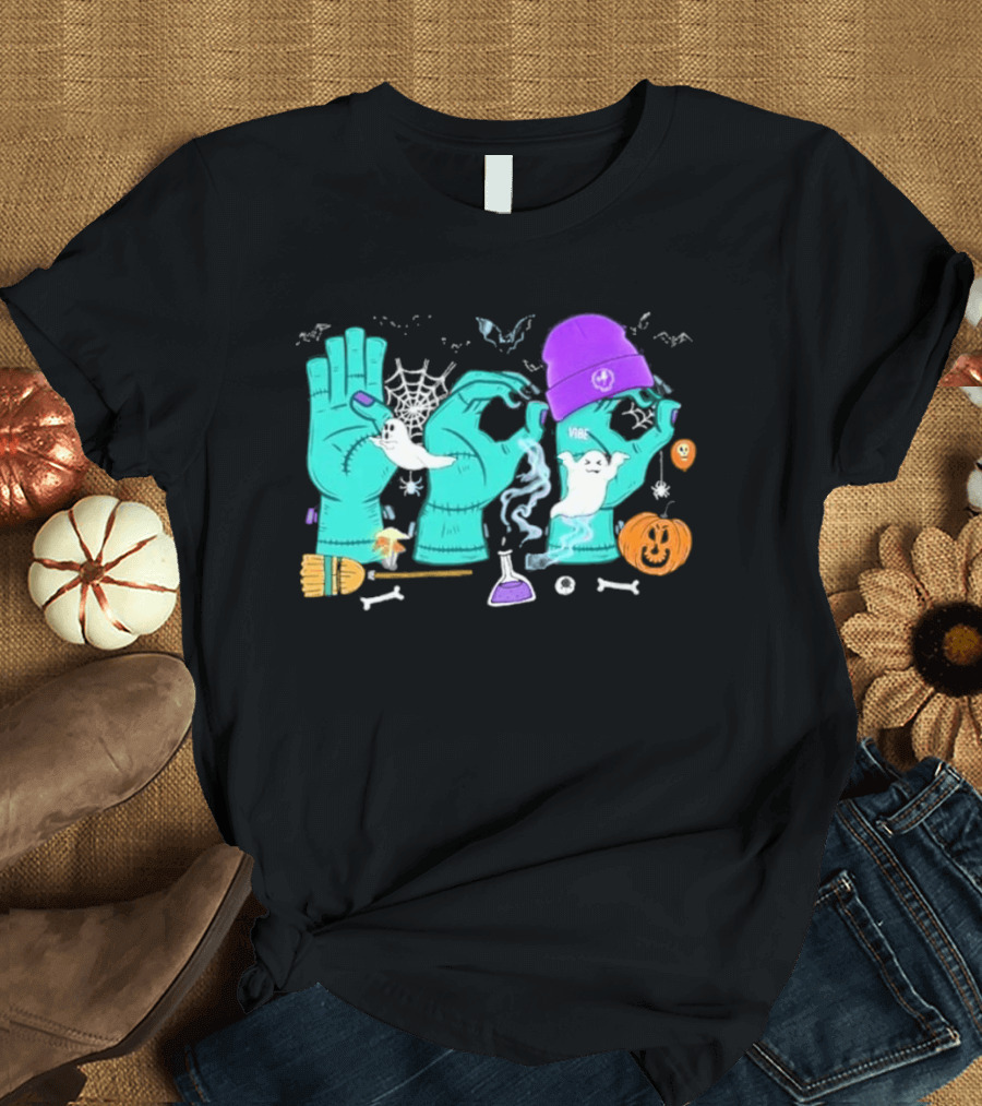 Boo ASL SPED Halloween 2026 Ghost Hands Pumpkin Broomstick Hat Bat Cobweb T-Shirt