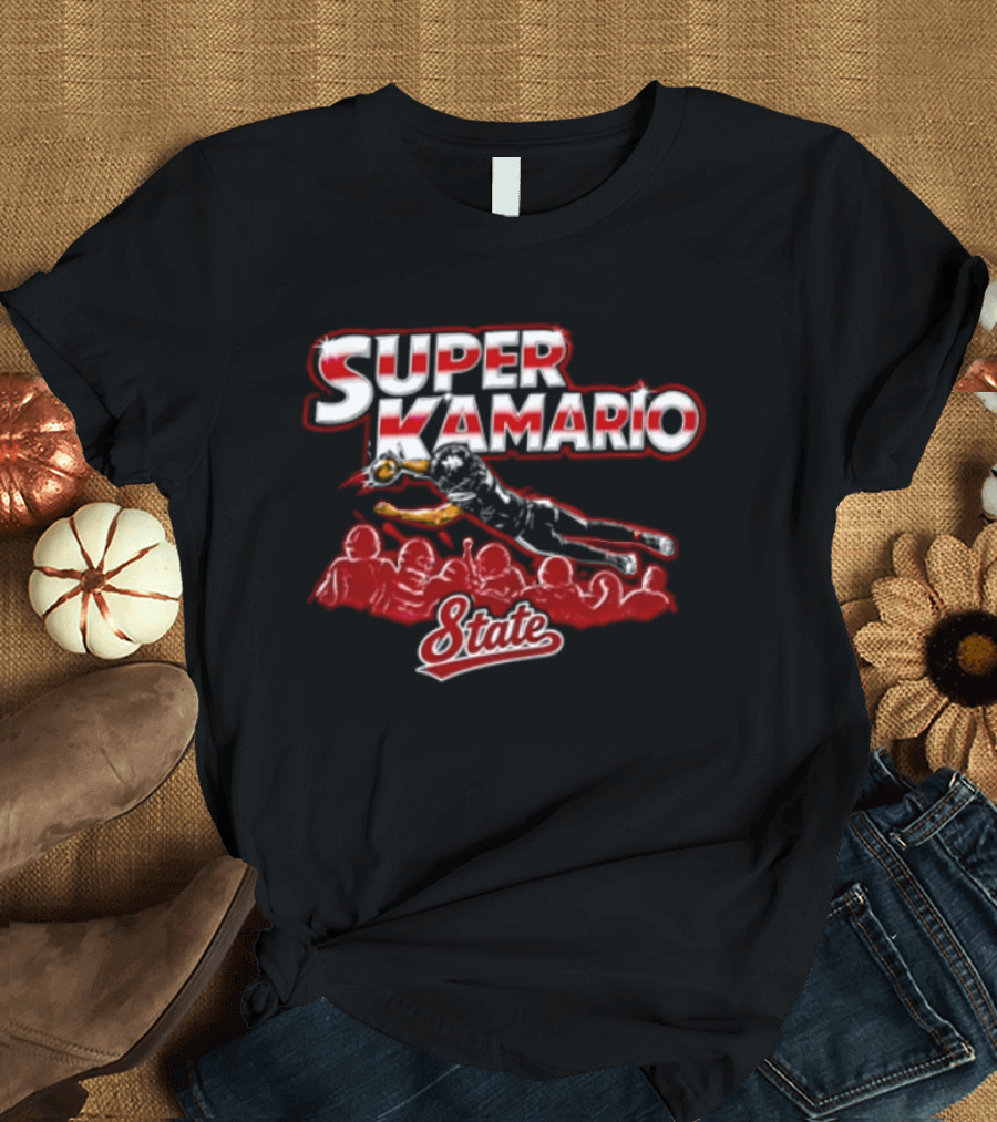 Super Kamario State Football Player Diving Catch Crowd T-Shirt
