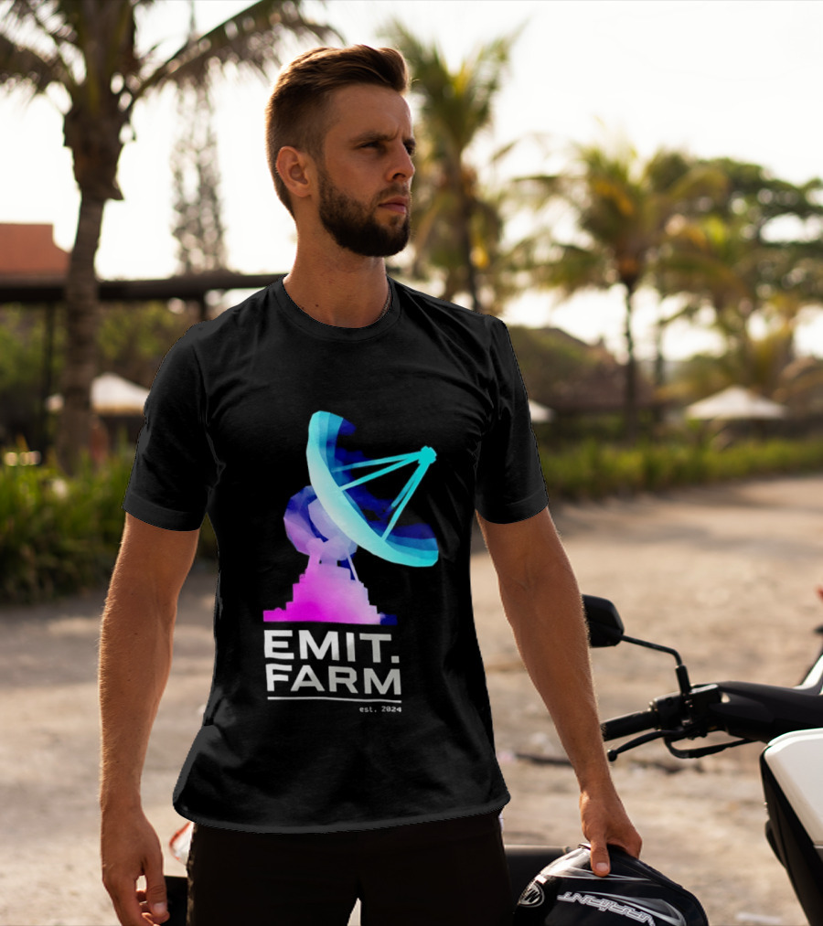 Emit Farm Est 2024 Satellite Dish Radio Telescope Science T-Shirt